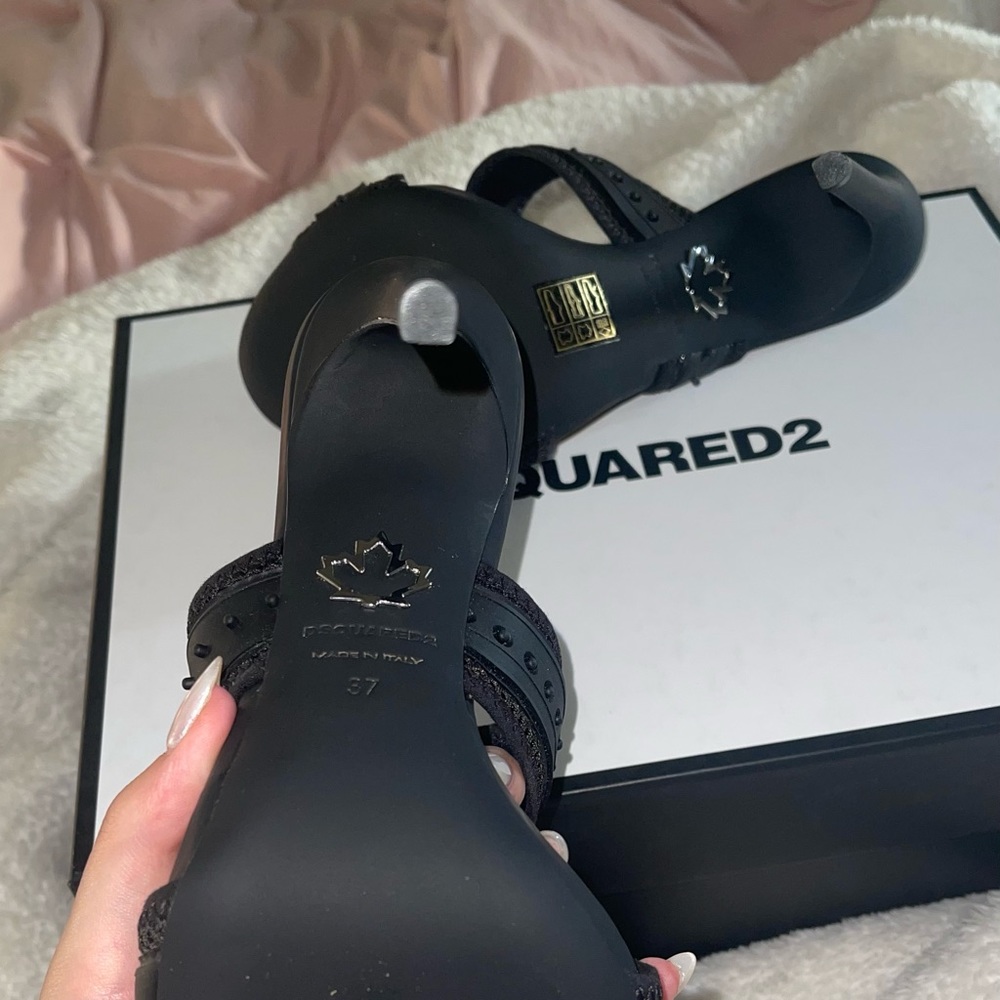 Dsquared2 Heels - Picture 4 of 6